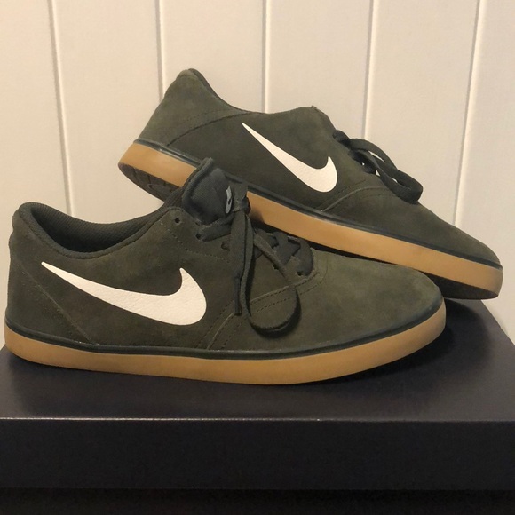 nike 705265